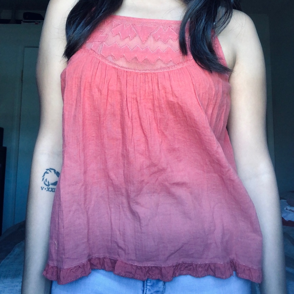 Sun and Shadow gauze tank